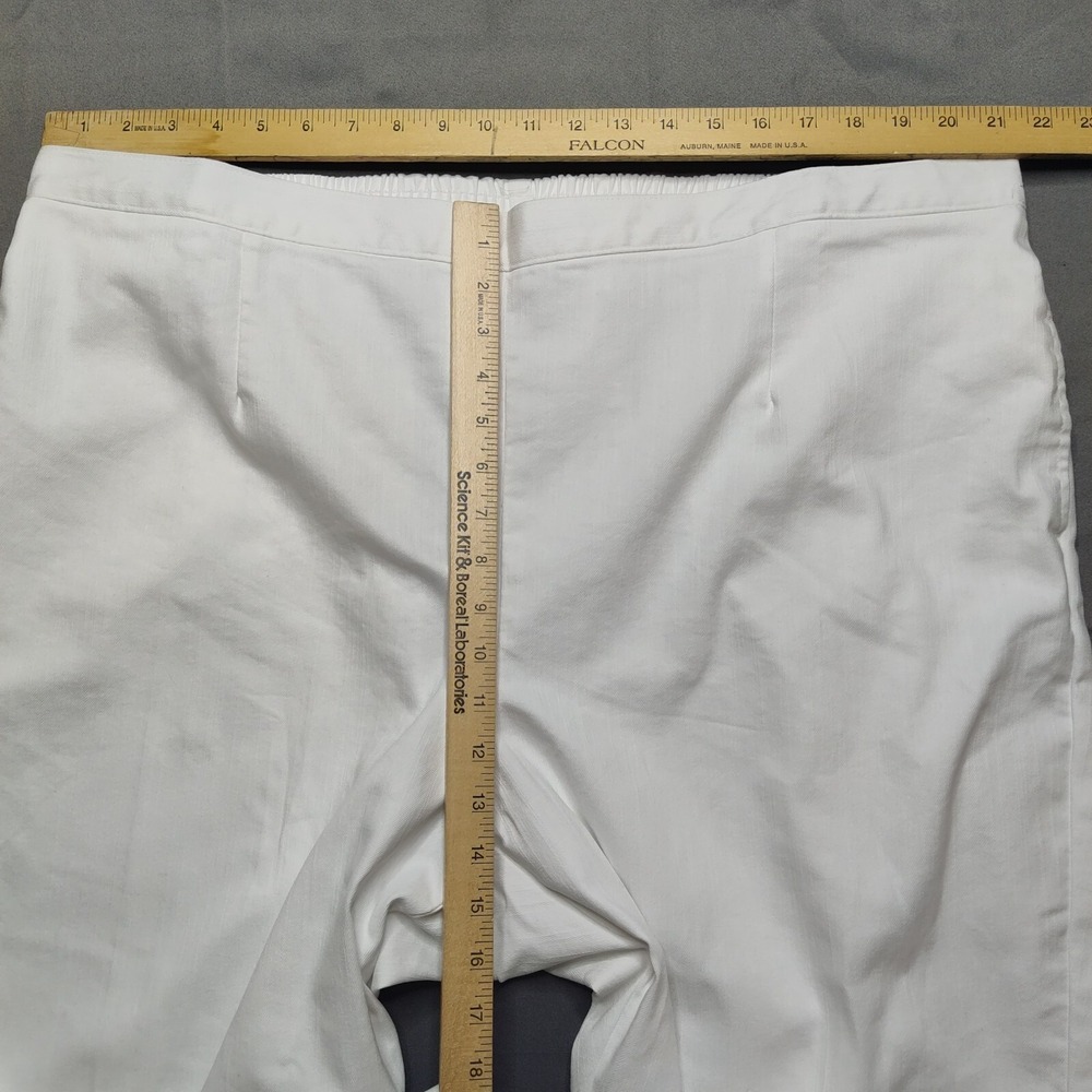 Alfred Dunner Classics Women‎ Plus 24W Pull-On White Denim Capri Pants NEW - Picture 4 of 9